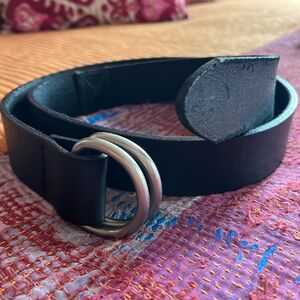 Mountain Khakis Leather D-Ring Belt, Small (30-32) Unisex